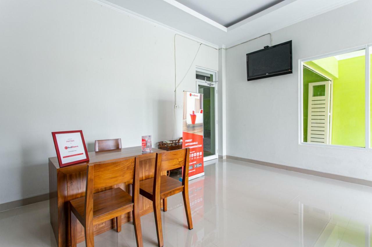 Reddoorz Near Universitas Muhammadiyah Yogyakarta Jarakan Екстер'єр фото