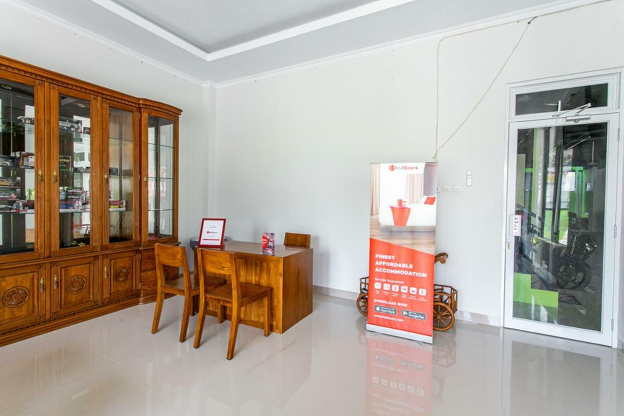 Reddoorz Near Universitas Muhammadiyah Yogyakarta Jarakan Екстер'єр фото